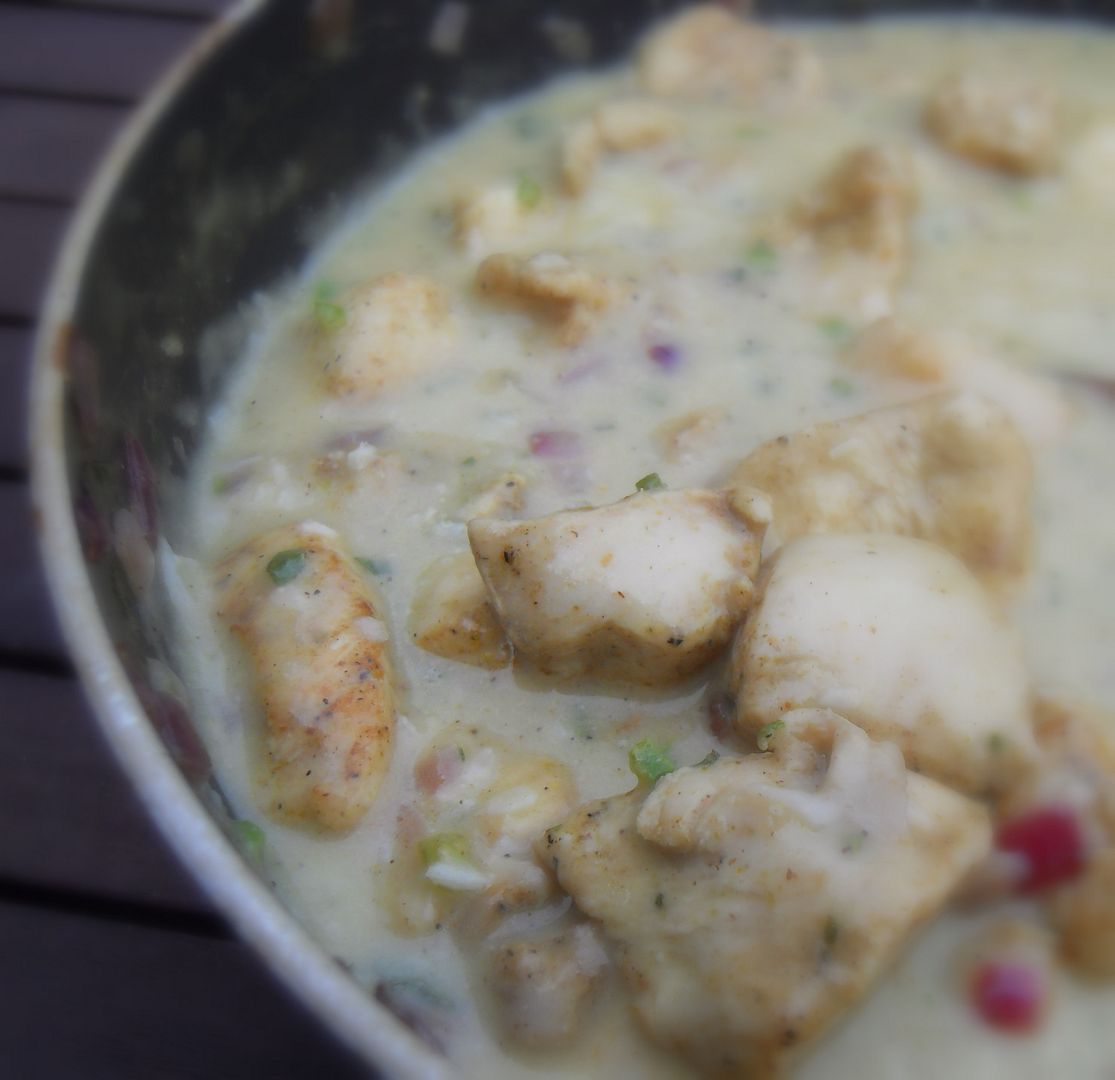 The English Kitchen Curry 101 and a Coconut Basil Curried Chicken